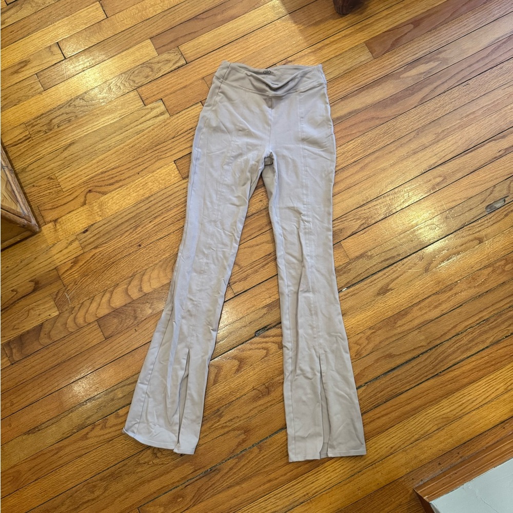 ALO Yoga Taupe High-Waist Leggings
